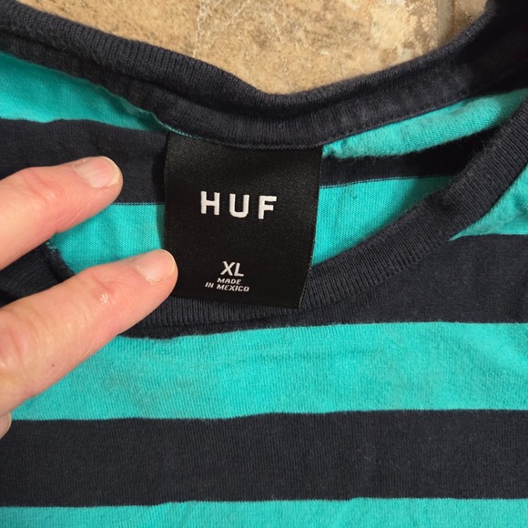 HUF Womens Striped Cropped T Shirt Teal Black Logo XL Raw Edge - Picture 2 of 5